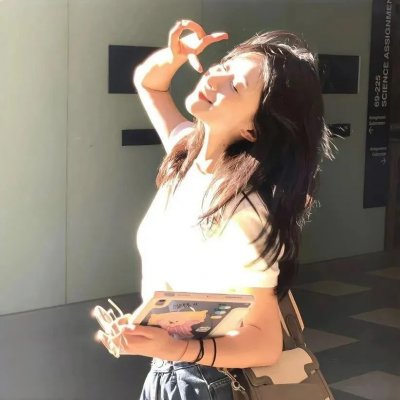 野犬撕碎了那女孩的白婚纱